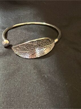 Vintage Silver  Leaf Cuff Bracelet , made of .999 fine silver